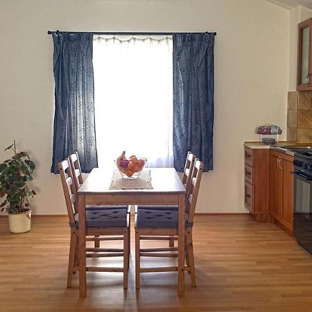 Apartman 13 Krizevci Екстер'єр фото