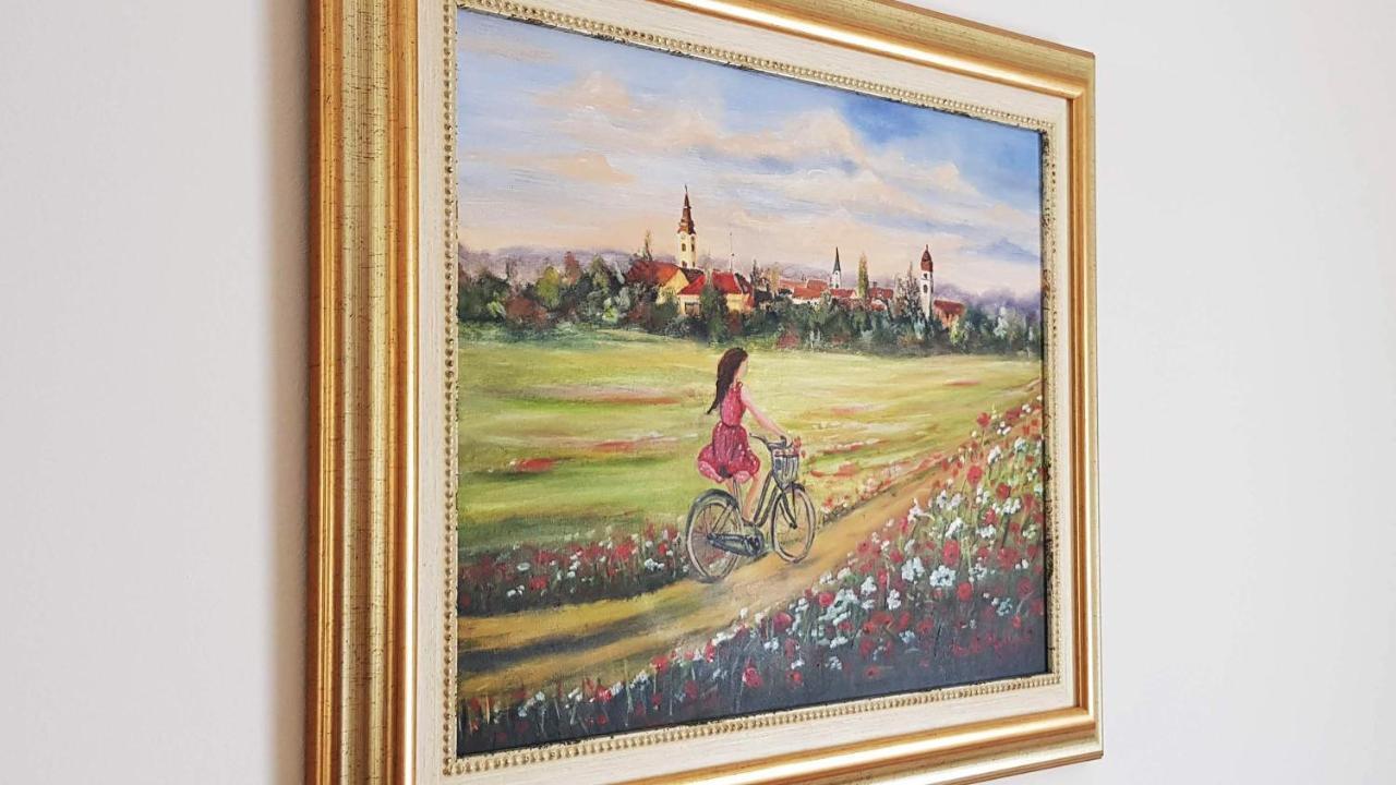 Apartman 13 Krizevci Екстер'єр фото